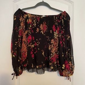 Aritzia Wilfred Talence Off The Shoulder Floral Blouse in Black/Rose
